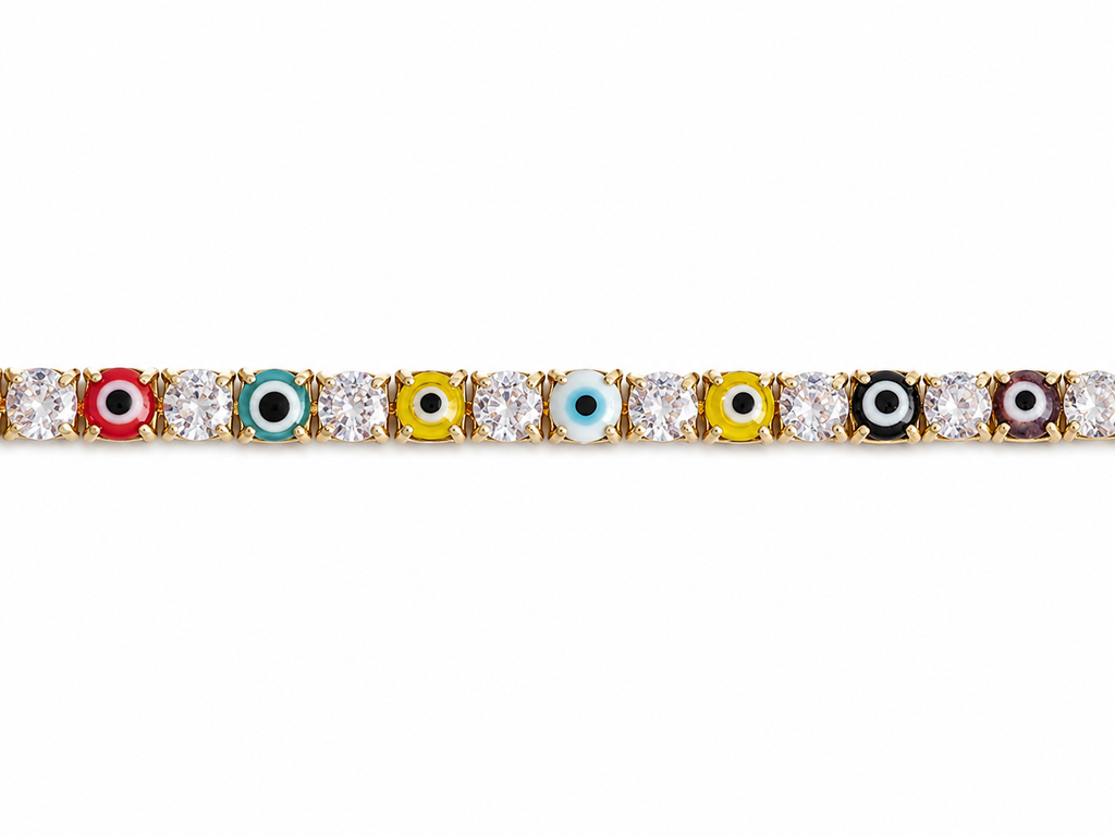 Gold-tone clasp and link detailing of the Evil Eye Luxe Bracelet by Ashaarya.

